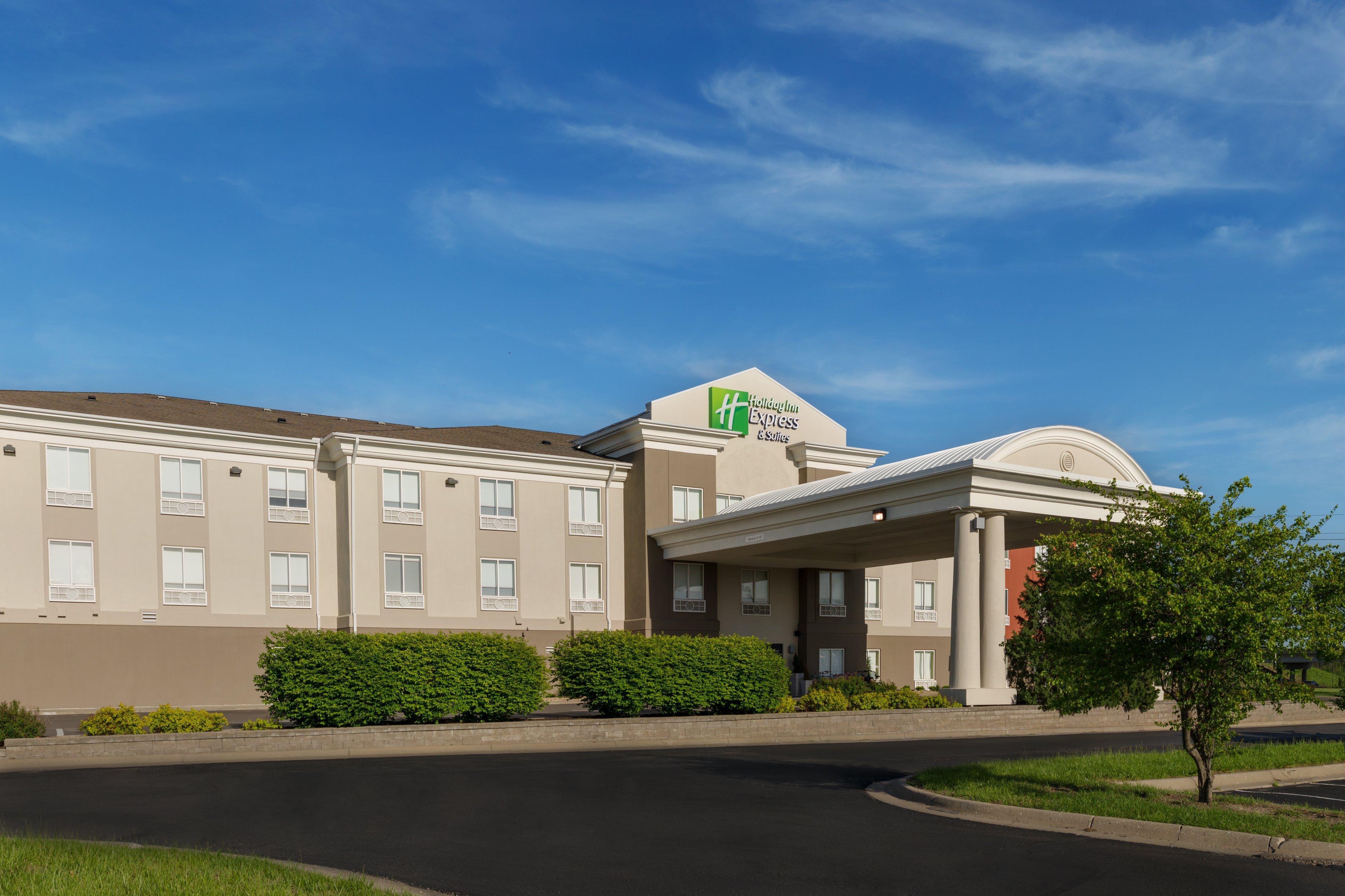 Holiday Inn Express Lawrence By Ihg Exterior foto
