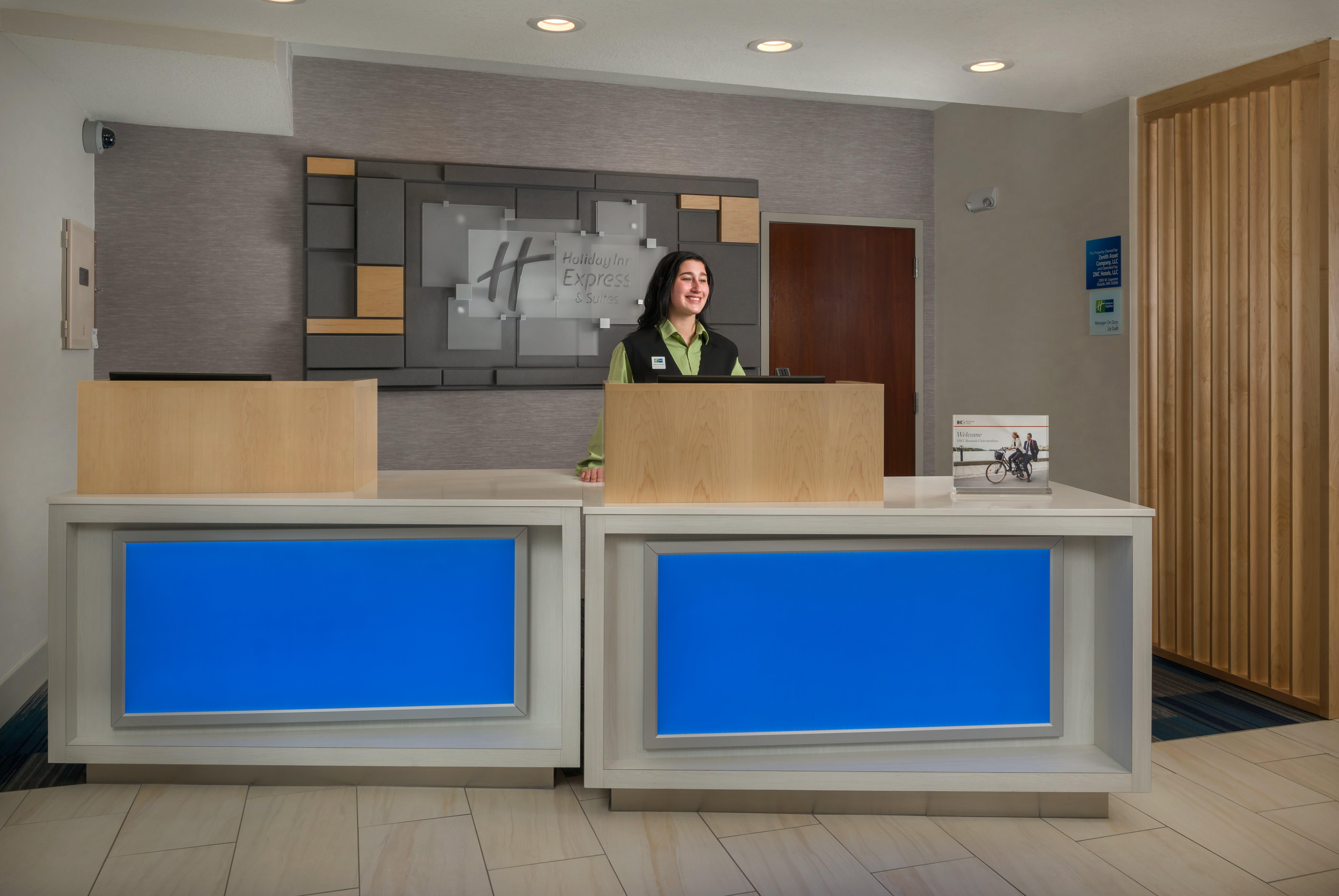 Holiday Inn Express Lawrence By Ihg Exterior foto